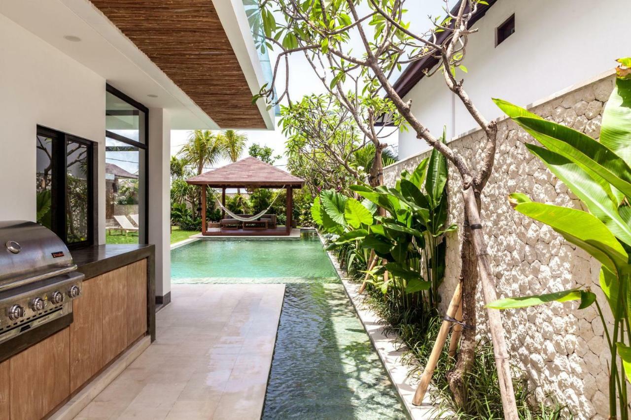 Villa Nonnavana - 12-Minute Walk To Batu Bolong Beach Canggu Kültér fotó