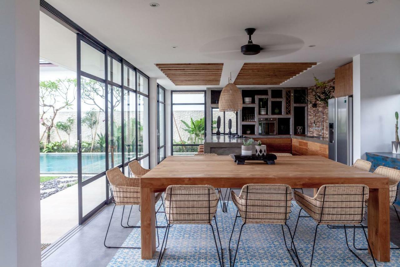 Villa Nonnavana - 12-Minute Walk To Batu Bolong Beach Canggu Kültér fotó